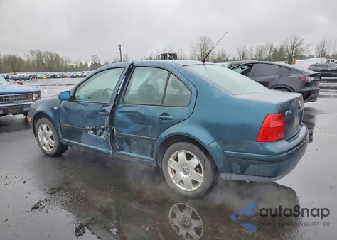 2001 Volkswagen Jetta Gls из США, поврежденный, VIN 3VWSG29M11M057454